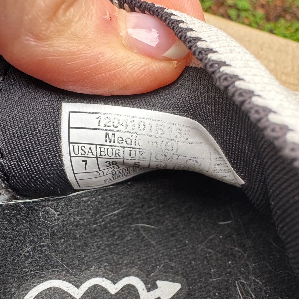 Brooks Black and White Athletic Sneakers - Picture 10 of 10